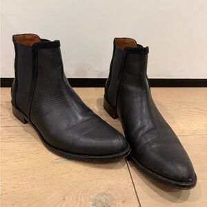 Aquatalia Chelsea boots